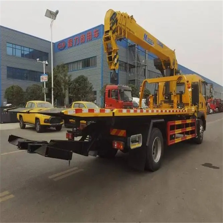 启东附近小随车吊出租电话，轻松解决搬运烦恼