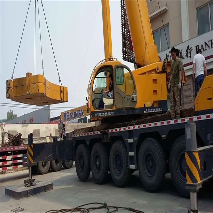 启东当地吊车出租|机器吊装|75吨|工厂搬迁服务